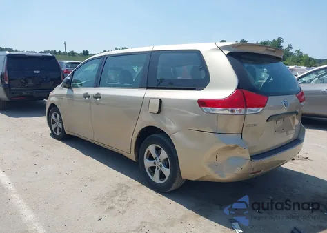 2013 Toyota Sienna L V6 7 Passenger z USA, uszkodzony, nr VIN 5TDZK3DC3DS321573